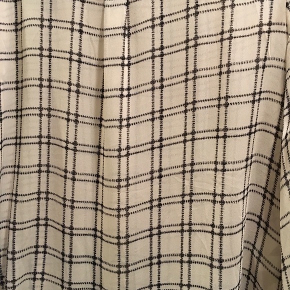 LOFT Cream and Black Plaid Blouse - Picture 6 of 6